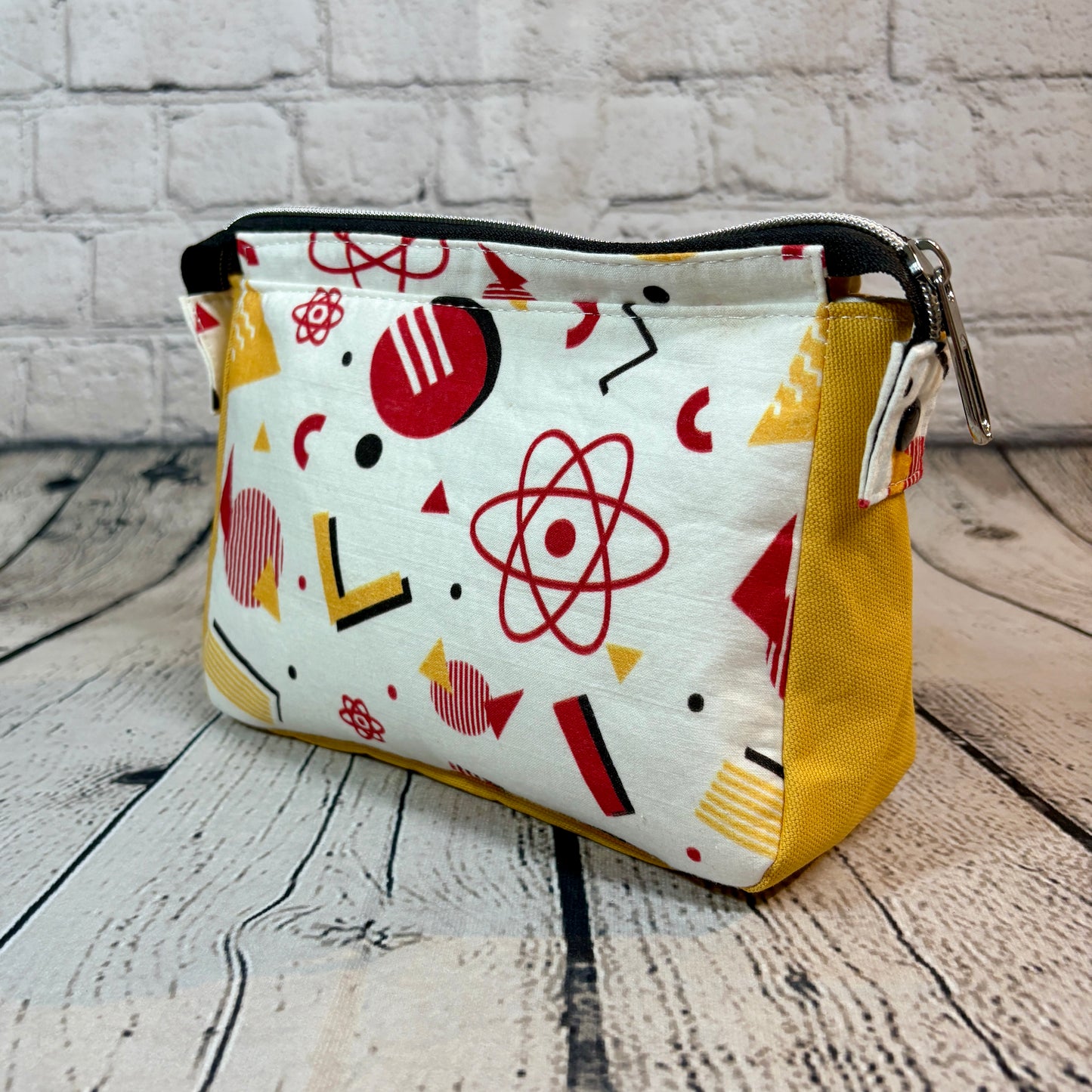 FFCo x AC - I2I Essential Zipper Pouch