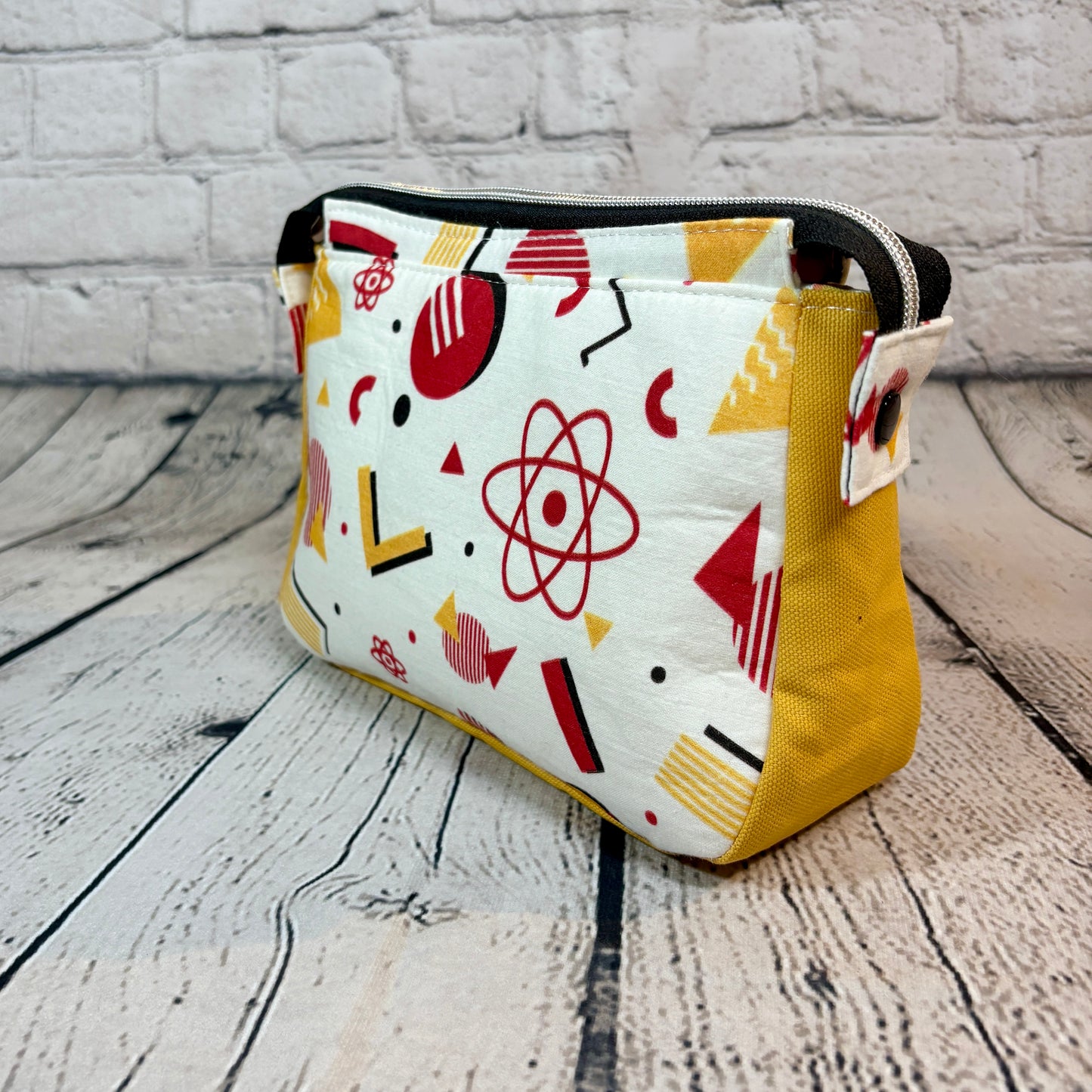 FFCo x AC - I2I Essential Zipper Pouch