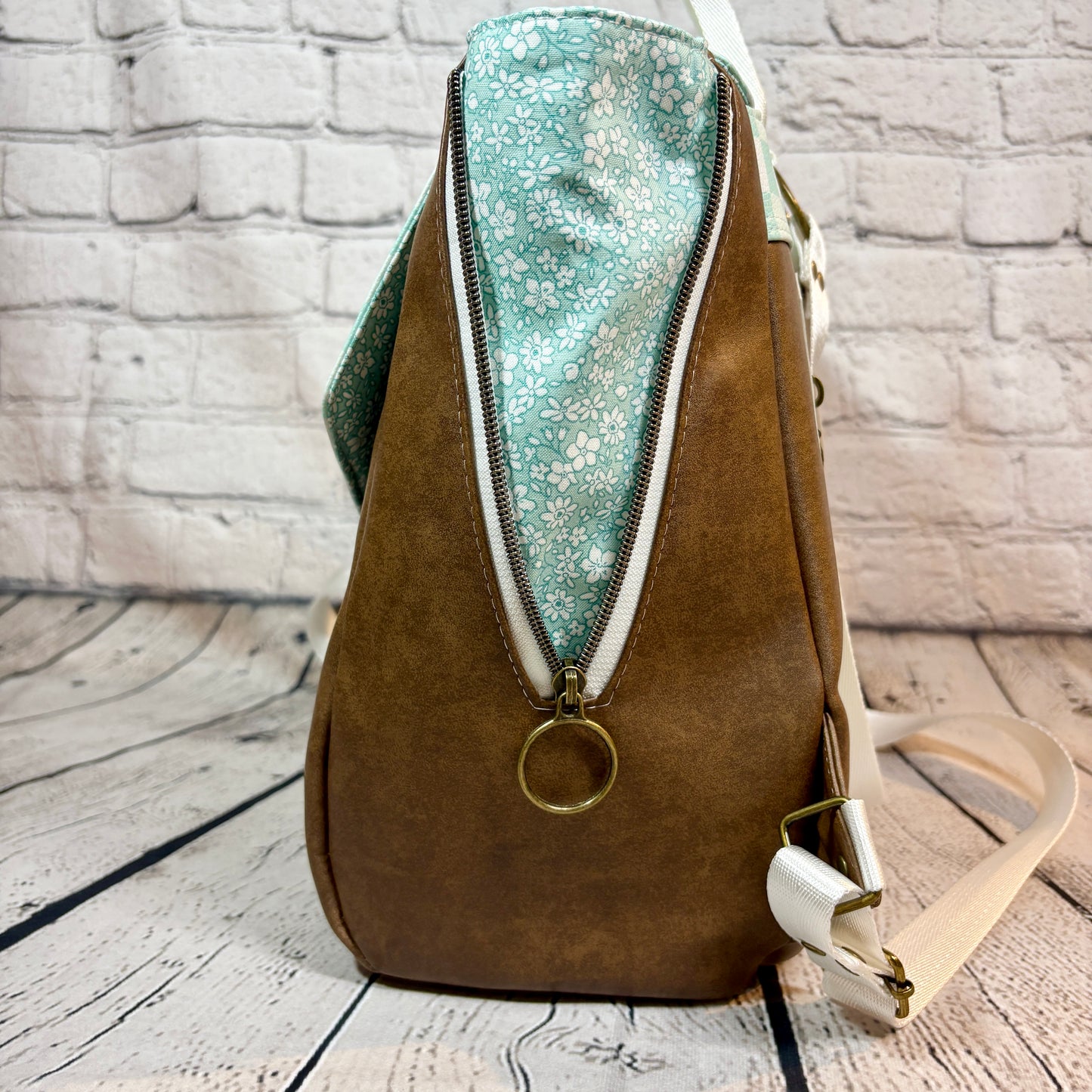 Aqua Check Siah Sidekick Backpack