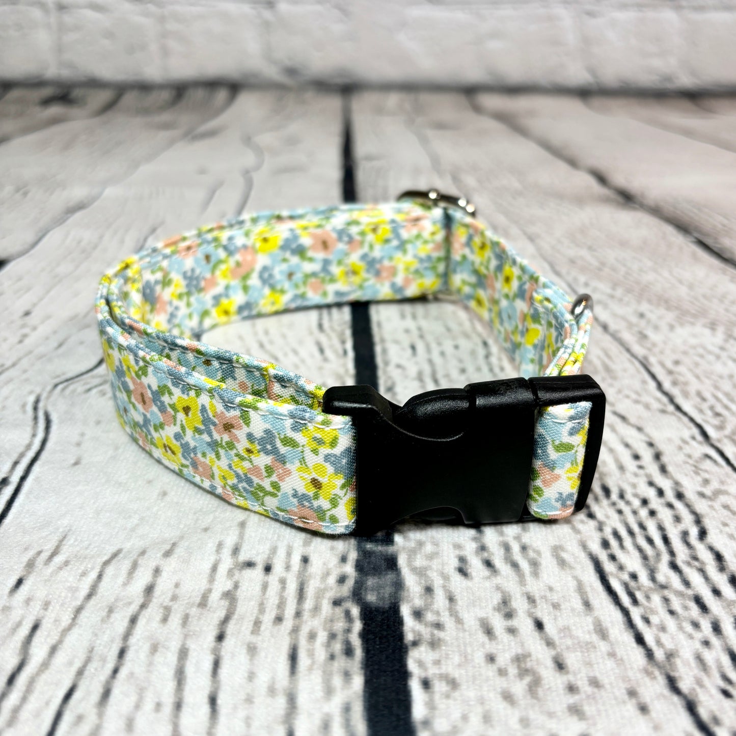 Pet Collar - Spring Flowers