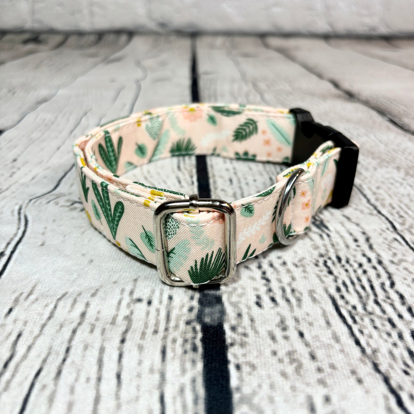 Pet Collar - Hibiscus Foliage