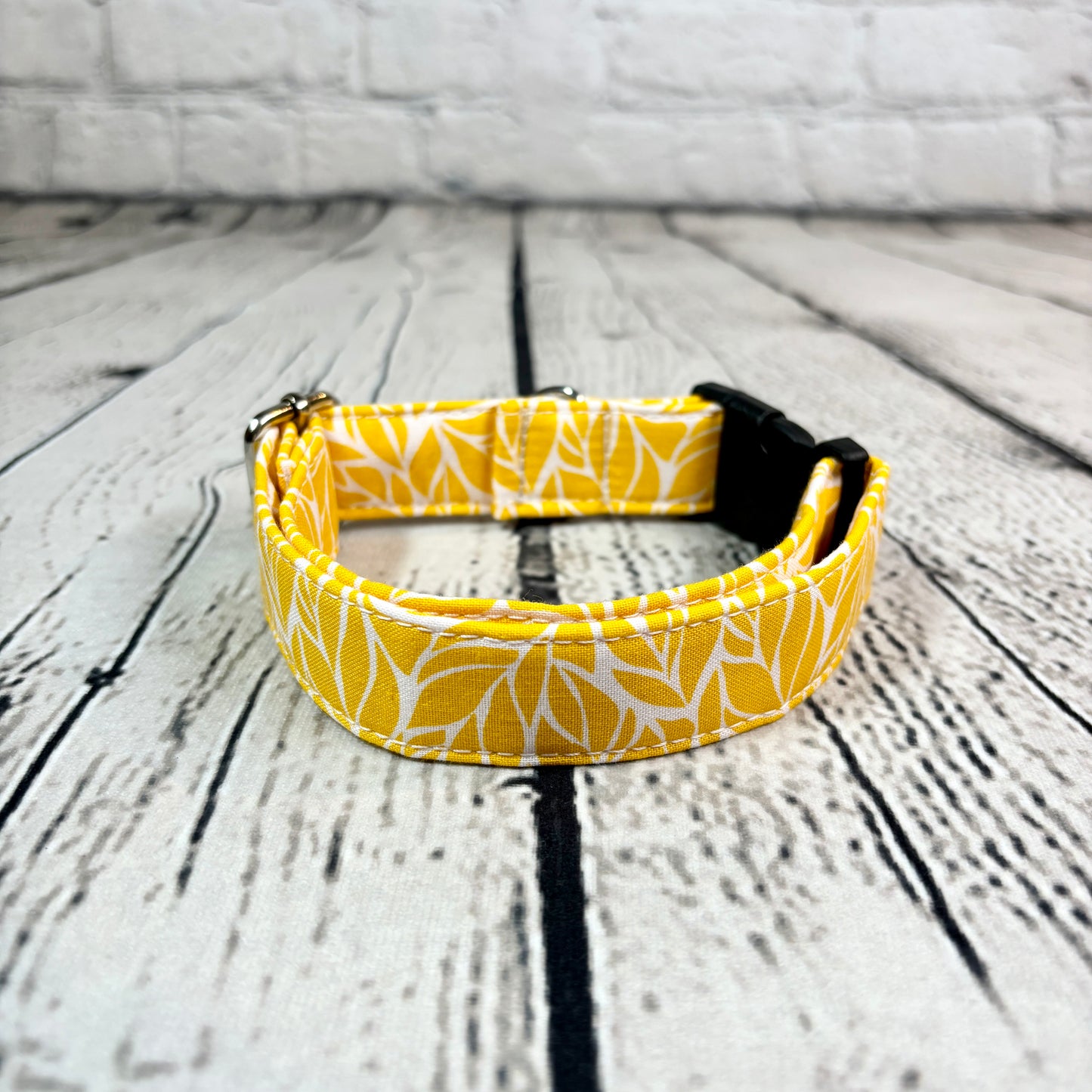 Pet Collar - Yellow Leaves