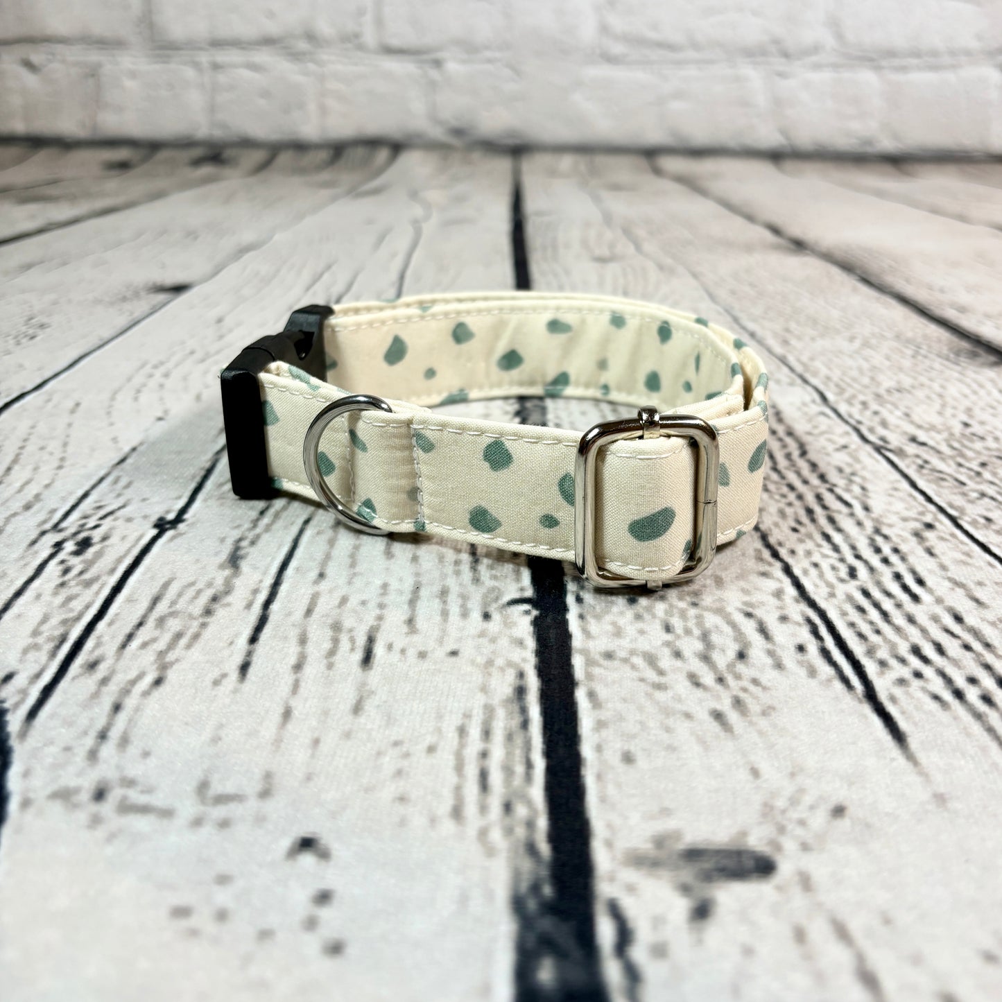 Pet Collar - Speckles on Cream