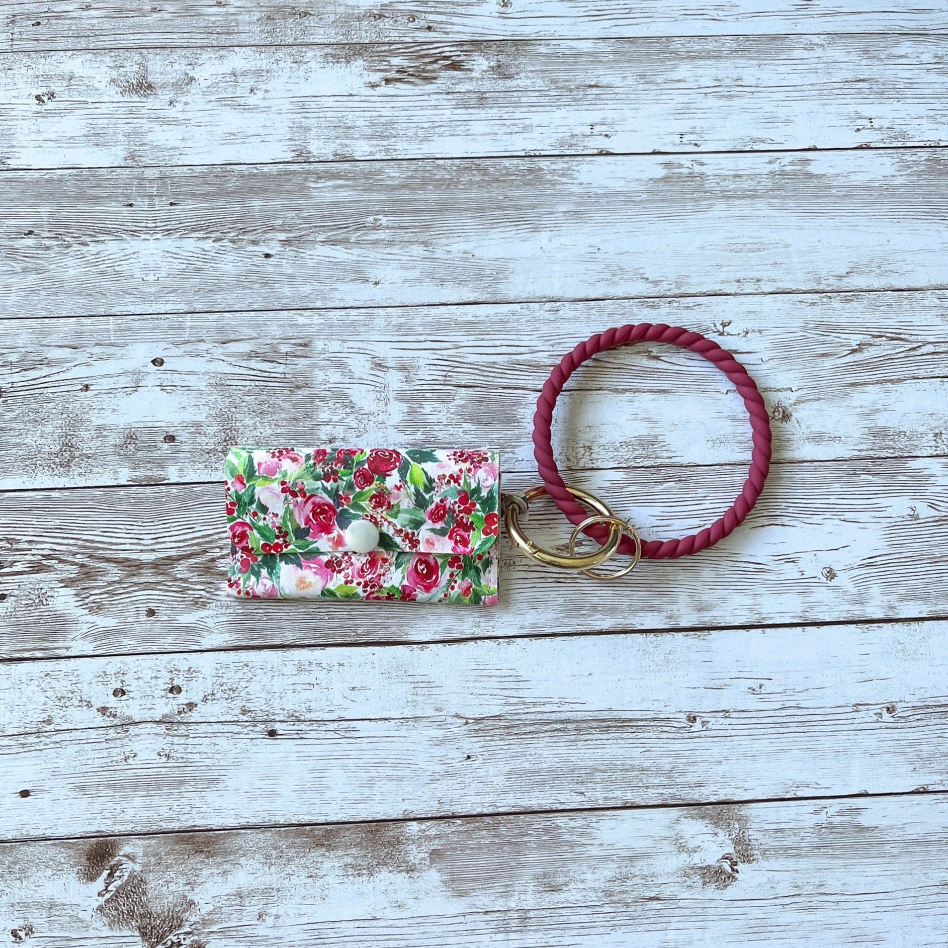 Winter Blush Floral Three-Pocket Wallet Bangle Keychain