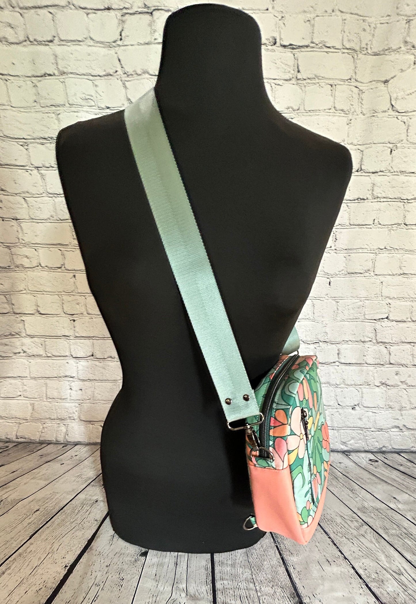 Retro Floral Convertible Crossbody Sling Bag